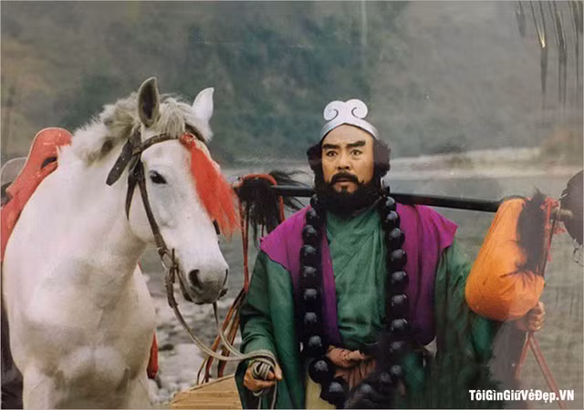 Biet gi ve vat dung bi an Sa Tang luon ganh theo trong hanh ly?-Hinh-4