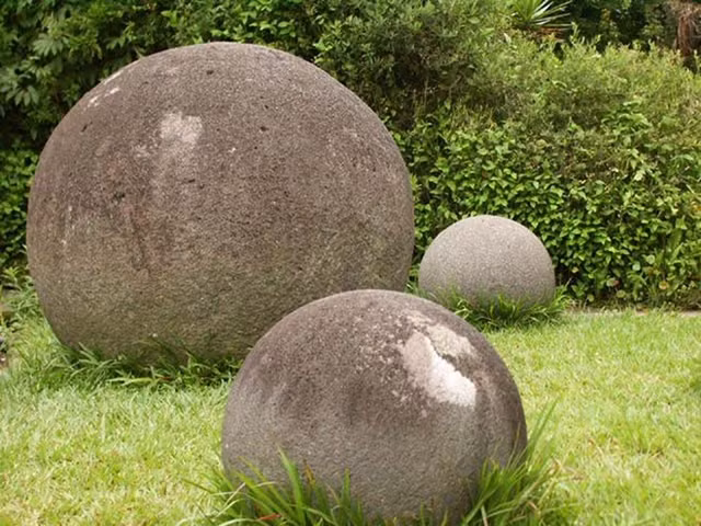 Những địa điểm bí ẩn nhân loại khao khát giải mã - Hình 8 Nhung dia diem bi an nhan loai khao khat giai ma-Hinh-8