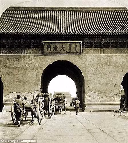 Cuộc sống của người dân Trung Quốc cuối thời nhà Thanh qua loạt ảnh hiếm - Hình 4 Cuoc song cua nguoi dan Trung Quoc cuoi thoi nha Thanh qua loat anh hiem-Hinh-4