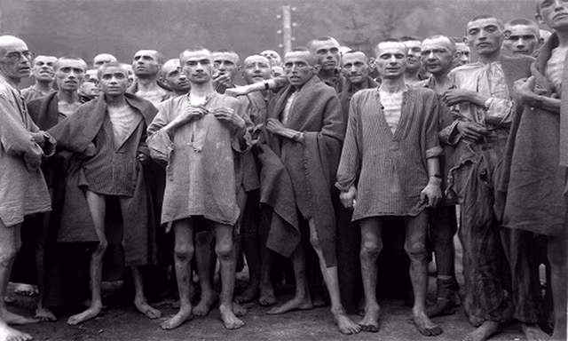 Hitler còn tàn bạo với cả người đồng tính, khuyết tật - Hình 4 Hitler con tan bao voi ca nguoi dong tinh, khuyet tat-Hinh-4