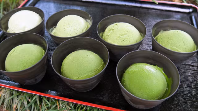 Kem matcha 7 cấp độ của Nhật độc đáo lạ miệng thế nào? - Hình 2 Kem matcha 7 cap do cua Nhat doc dao la mieng the nao?-Hinh-2