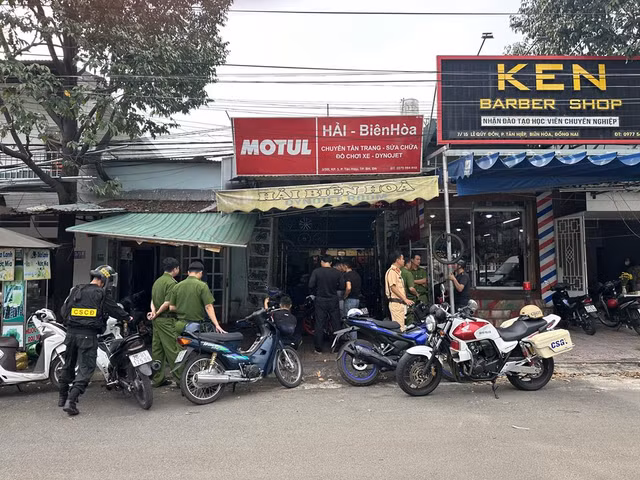 Can canh cac lo do xe trai phep khi Cong an Dong Nai dot kich