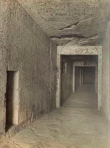 Cong bo loat anh chan dong ve cuoc khai quat lang mo pharaoh Tutankhamun-Hinh-4