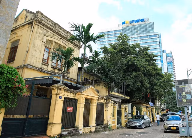 Loạt bất động sản bị kê biên của cựu Chủ tịch AIC Nguyễn Thị Thanh Nhàn - Hình 10 Loat bat dong san bi ke bien cua cuu Chu tich AIC Nguyen Thi Thanh Nhan-Hinh-10