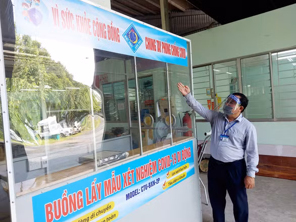 Ben trong buong lay mau xet nghiem COVID-19 di dong “made in Viet Nam“-Hinh-6