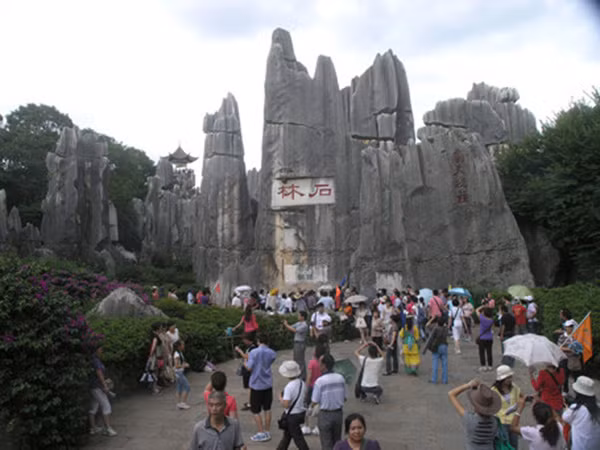 Ngắm Hoa quả sơn bối cảnh nơi Tôn Ngộ Không chào đời - Hình 10 Ngam Hoa qua son boi canh noi Ton Ngo Khong chao doi-Hinh-10