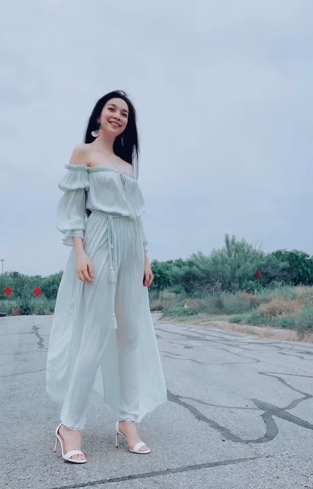 Bước sang tuổi 37, Hiền Thục vẫn đẹp da dáng chuẩn nhờ... ăn chay! - Hình 2 Buoc sang tuoi 37, Hien Thuc van dep da dang chuan nho... an chay!-Hinh-2