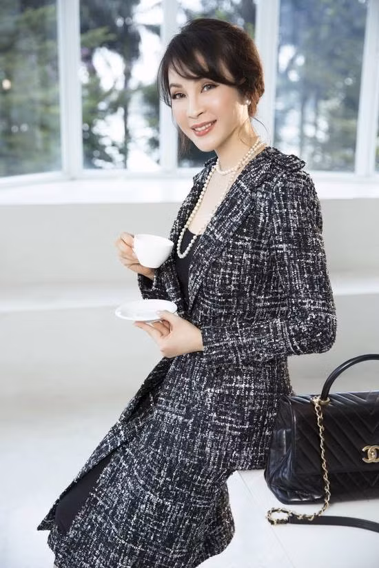 Diễn viên Thanh Mai, đẳng cấp của mỹ nhân 20 năm - Hình 9 Dien vien Thanh Mai, dang cap cua my nhan 20 nam-Hinh-9