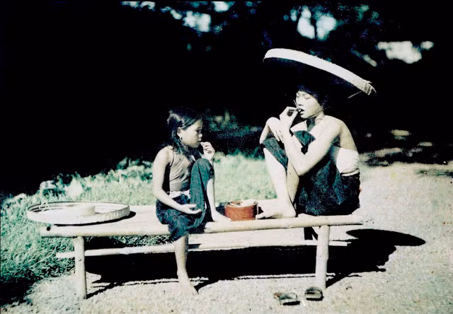 Viet Nam nhung nam 1910 - 1930 cuc sinh dong qua loat anh mau quy gia-Hinh-5