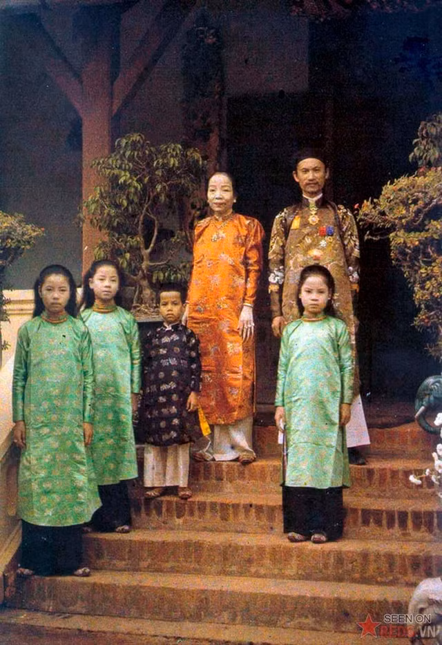 Viet Nam nhung nam 1910 - 1930 cuc sinh dong qua loat anh mau quy gia-Hinh-2