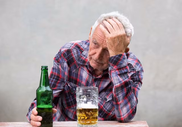 4 nhóm người nguy cơ cao mắc ung thư thực quản 4 nhom nguoi nguy co cao mac ung thu thuc quan