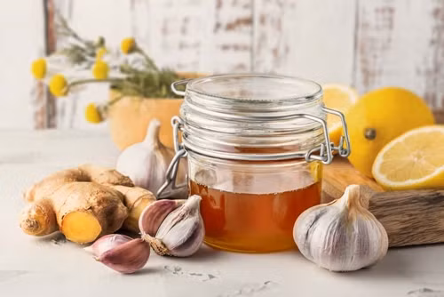 Ăn tỏi ngâm thứ này giúp khử trùng, bổ thận tráng dương - Hình 2 An toi ngam thu nay giup khu trung, bo than trang duong-Hinh-2