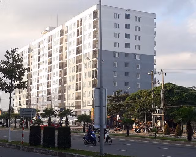 Thanh tra Đà Nẵng phát hiện nhiều cán bộ, công chức khai gian để mua nhà ở xã hội Thanh tra Da Nang phat hien nhieu can bo, cong chuc khai gian de mua nha o xa hoi