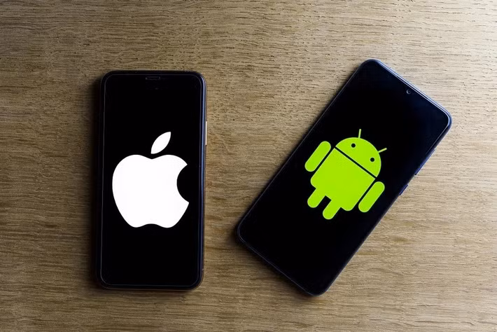 Có lẽ vì thế, “bức tường tự do” giữa Android và iPhone vẫn còn đó, và Apple vẫn chưa sẵn sàng phá bỏ nó.