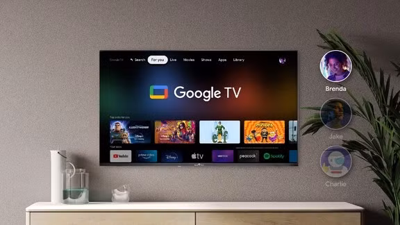 Cuối cùng, một hệ điều hành Smart TV trực quan như webOS hay Google TV sẽ giúp trải nghiệm sử dụng mượt mà hơn, biến chiếc TV không chỉ là thiết bị giải trí mà còn là trung tâm điều khiển thông minh trong gia đình.