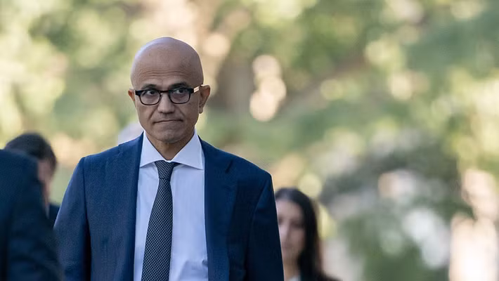 Dù vậy, CEO Microsoft vẫn bày tỏ niềm tin AI sẽ tạo ra những thay đổi mang tính cách mạng trong sản xuất, y sinh và năng suất lao động.