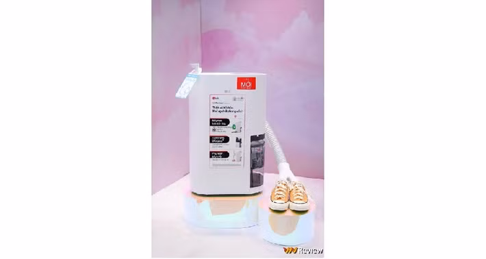 Song song đó, LG giới thiệu máy hút ẩm Dual Inverter Mojave với khả năng khử khuẩn, chống nấm mốc và tự làm sạch.(Ảnh: Vnreview)