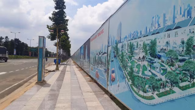 Nguồn gốc khu đất vàng 43ha ở Bình Dương bán rẻ cho doanh nghiệp đang gây nhiều tranh cãi - Hình 2 Nguon goc khu dat vang 43ha o Binh Duong ban re cho doanh nghiep dang gay nhieu tranh cai-Hinh-2