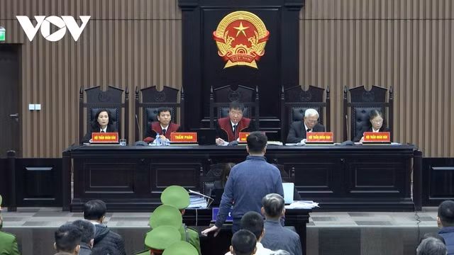 Cựu Chủ tịch AIC Nguyễn Thị Thanh Nhàn bị đề nghị mức án 30 năm tù Cuu Chu tich AIC Nguyen Thi Thanh Nhan bi de nghi muc an 30 nam tu