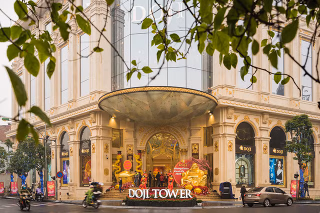 Tập đoàn DOJI thâu tóm Thế Giới Kim Cương: Rất khủng nhưng cũng dính nhiều phốt - Hình 3 Tap doan DOJI thau tom The Gioi Kim Cuong: Rat khung nhung cung dinh nhieu phot-Hinh-3