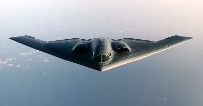 B-2A Spirit - loại máy bay ném bom hiện đại nhất của Không quân Mỹ có giá thành vận hành vào khoảng 62.000 USD cho mỗi giờ bay. Nguồn ảnh: BI.