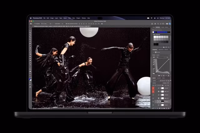 apple-macbook-pro-with-proled-xdr-display-adobe-photoshop-261028-bigjpglarge.jpg