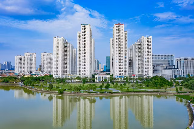 Geleximco: Loi nhuan tang truong cham, no phai tra vuot von chu so huu