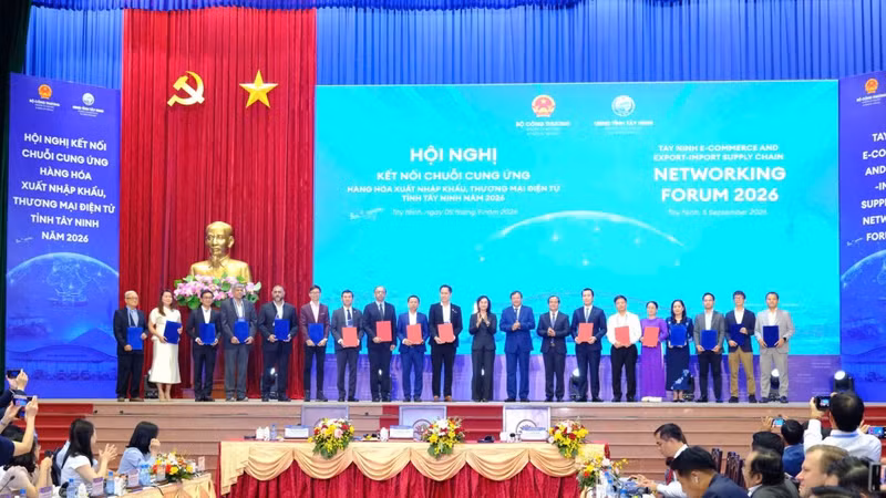 Diễn ra lần thứ tư tại phường Long An, sự kiện khẳng định vị thế của Tây Ninh trong nỗ lực kết nối thương mại điện tử và chuỗi cung ứng xuất nhập khẩu năm 2026.