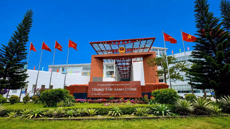 UBND tỉnh Lâm Đồng yêu cầu xử lý dứt điểm các việc chậm trễ, nâng cao kỷ luật thực thi trong kế hoạch 100 ngày xử lý điểm nghẽn chuyển đổi số trên địa bàn.
