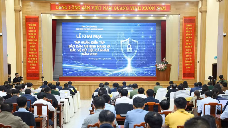 Từ ngày 8 đến 11/9, Lâm Đồng tổ chức thi đấu xử lý sự cố an ninh mạng nội bộ theo hình thức Capture the Flag, nâng kỹ năng thực chiến cho 36 đội tuyển của tỉnh.