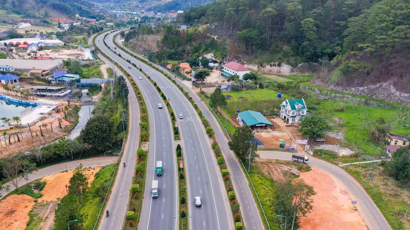 Nhằm tăng cường kết nối và đảm bảo an toàn giao thông, dự án cao tốc Bảo Lộc - Liên Khương sẽ bổ sung nút giao Gia Hiệp và các công trình dân sinh tại Km196+170.
