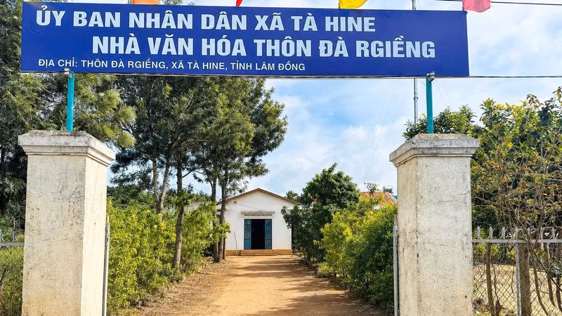 Xã Tà Hine.
