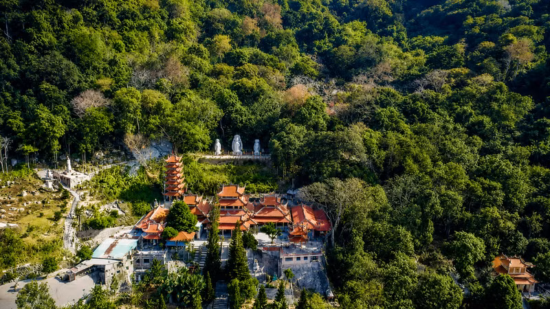Khu Dự trữ thiên nhiên Tà Kóu dự kiến quy hoạch 8.408 ha tại xã Hàm Thuận Nam và Tân Thành, phân chia thành ba phân khu chức năng cùng vùng đệm 9.289,70 ha.