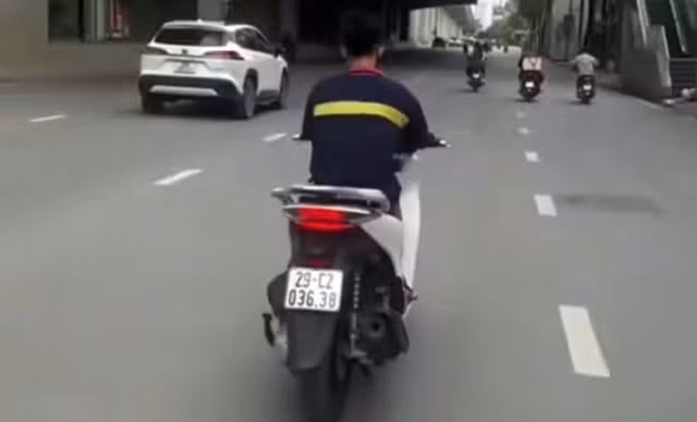 a23.jpg