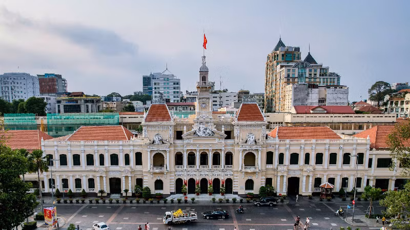 TP HCM yêu cầu 100% Chủ tịch phường, xã không là người địa phương năm 2026