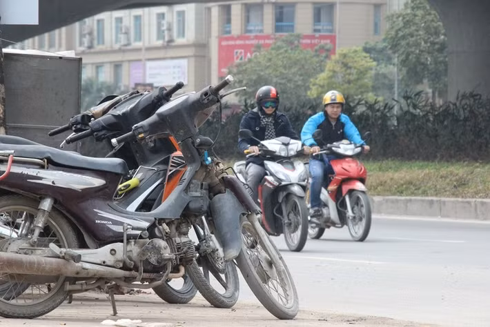 Các phương tiện này quá cũ, thậm chí có những phương tiện đã được bán thanh lý, hư hỏng, thậm chí đã bị phá dỡ hoặc qua nhiều đời chủ, chủ phương tiện đã qua đời hay ra nước ngoài...