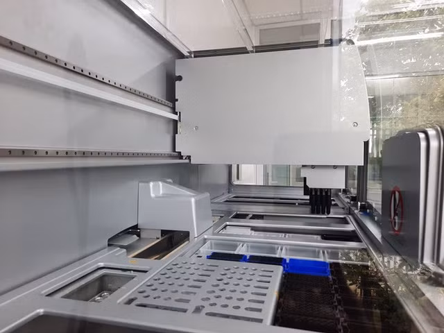 Chủ tịch Quảng Nam nói gì về vụ mua máy xét nghiệm COVID 7,2 tỷ đồng? Chu tich Quang Nam noi gi ve vu mua may xet nghiem COVID 7,2 ty dong?