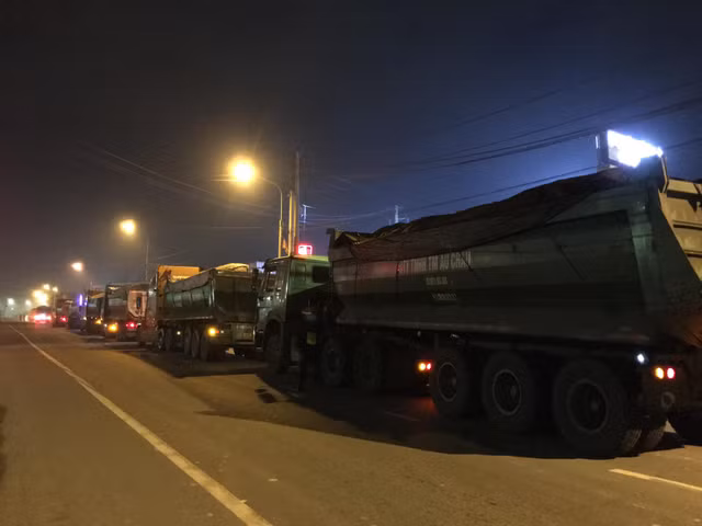 Công an Đồng Nai xử nghiêm cán bộ sai phạm - Hình 9 Cong an Dong Nai xu nghiem can bo sai pham-Hinh-9