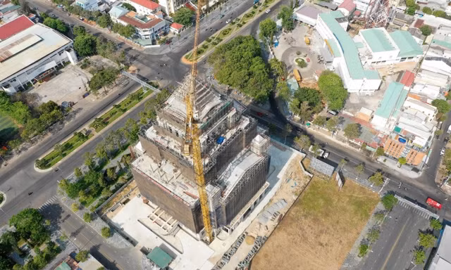 Biết gì về KĐT du lịch biển Tập đoàn Rạng Đông bị khởi tố? - Hình 12 Biet gi ve KDT du lich bien Tap doan Rang Dong bi khoi to?-Hinh-12
