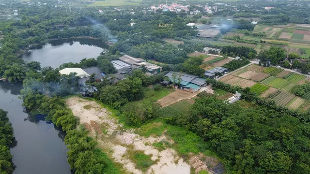 Ai chịu trách nhiệm về vụ xây dựng trên đất nông nghiệp ở Vân Côn? - Hình 2 Ai chiu trach nhiem ve vu xay dung tren dat nong nghiep o Van Con?-Hinh-2