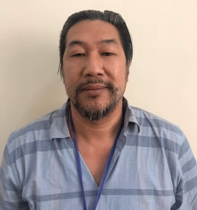 Bao nhiêu khách dính bẫy từ vụ Chủ tịch Công ty Tân Hồng Uy bị bắt? Bao nhieu khach dinh bay tu vu Chu tich Cong ty Tan Hong Uy bi bat?