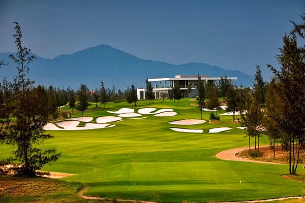 Chi phí một vòng đánh ở sân golf BRG Đà Nẵng là bao nhiêu? - Hình 2 Chi phi mot vong danh o san golf BRG Da Nang la bao nhieu?-Hinh-2