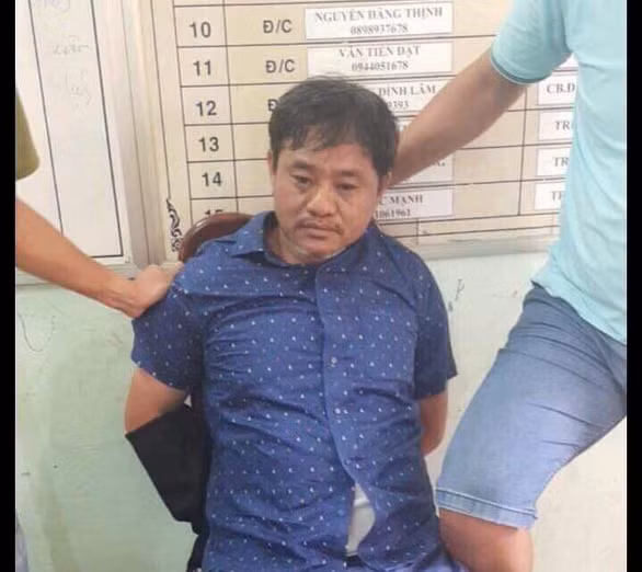 Đại tá Hồ Văn Mười nói gì về vụ Bí thư xã giết cháu, đốt ô tô phi tang để nhận 18 tỷ bảo hiểm? Dai ta Ho Van Muoi noi gi ve vu Bi thu xa giet chau, dot o to phi tang de nhan 18 ty bao hiem?