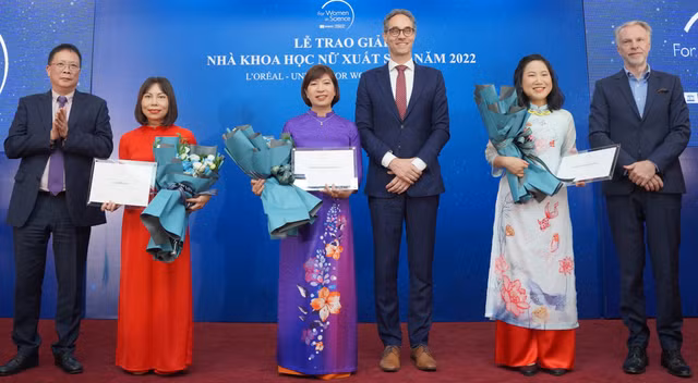 3 nhà khoa học nữ xuất sắc được L’Oréal - UNESCO vinh danh là ai? 3 nha khoa hoc nu xuat sac duoc L’Oreal - UNESCO vinh danh la ai?
