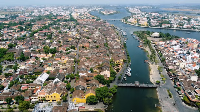 Ngắm vẻ đẹp dịu dàng của phố cổ Hội An - Hình 2 Ngam ve dep diu dang cua pho co Hoi An-Hinh-2
