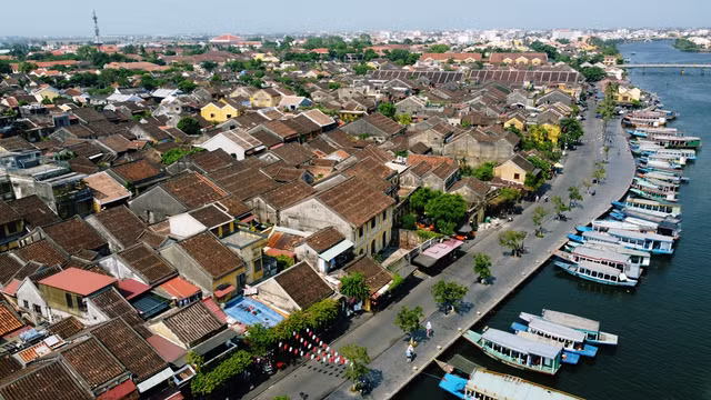 Ngắm vẻ đẹp dịu dàng của phố cổ Hội An - Hình 3 Ngam ve dep diu dang cua pho co Hoi An-Hinh-3