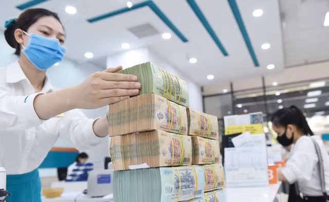Vì sao không giảm VAT 2% cho nhóm ngân hàng, chứng khoán, bảo hiểm? Vi sao khong giam VAT 2% cho nhom ngan hang, chung khoan, bao hiem?