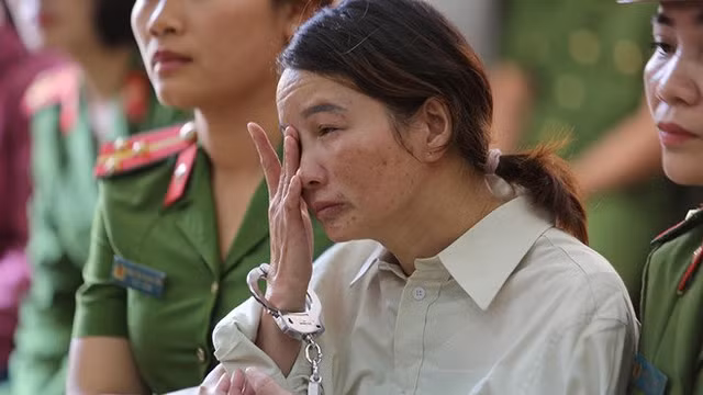 Gia dinh nu sinh giao ga bat ngo xin khong tu hinh 6 bi cao-Hinh-3