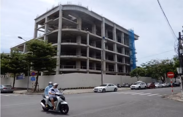 Chi tiết dự án Golden Square 4 mặt tiền nhưng 'đắp chiếu' nhiều năm ở Đà Nẵng - Hình 10 Chi tiet du an Golden Square 4 mat tien nhung 'dap chieu' nhieu nam o Da Nang-Hinh-10