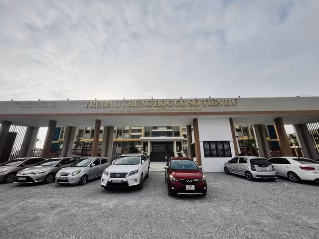 Cận cảnh dự án trăm tỷ chưa chuyển đổi mục đích đất đã làm xong ở Bắc Ninh - Hình 9 Can canh du an tram ty chua chuyen doi muc dich dat da lam xong o Bac Ninh-Hinh-9